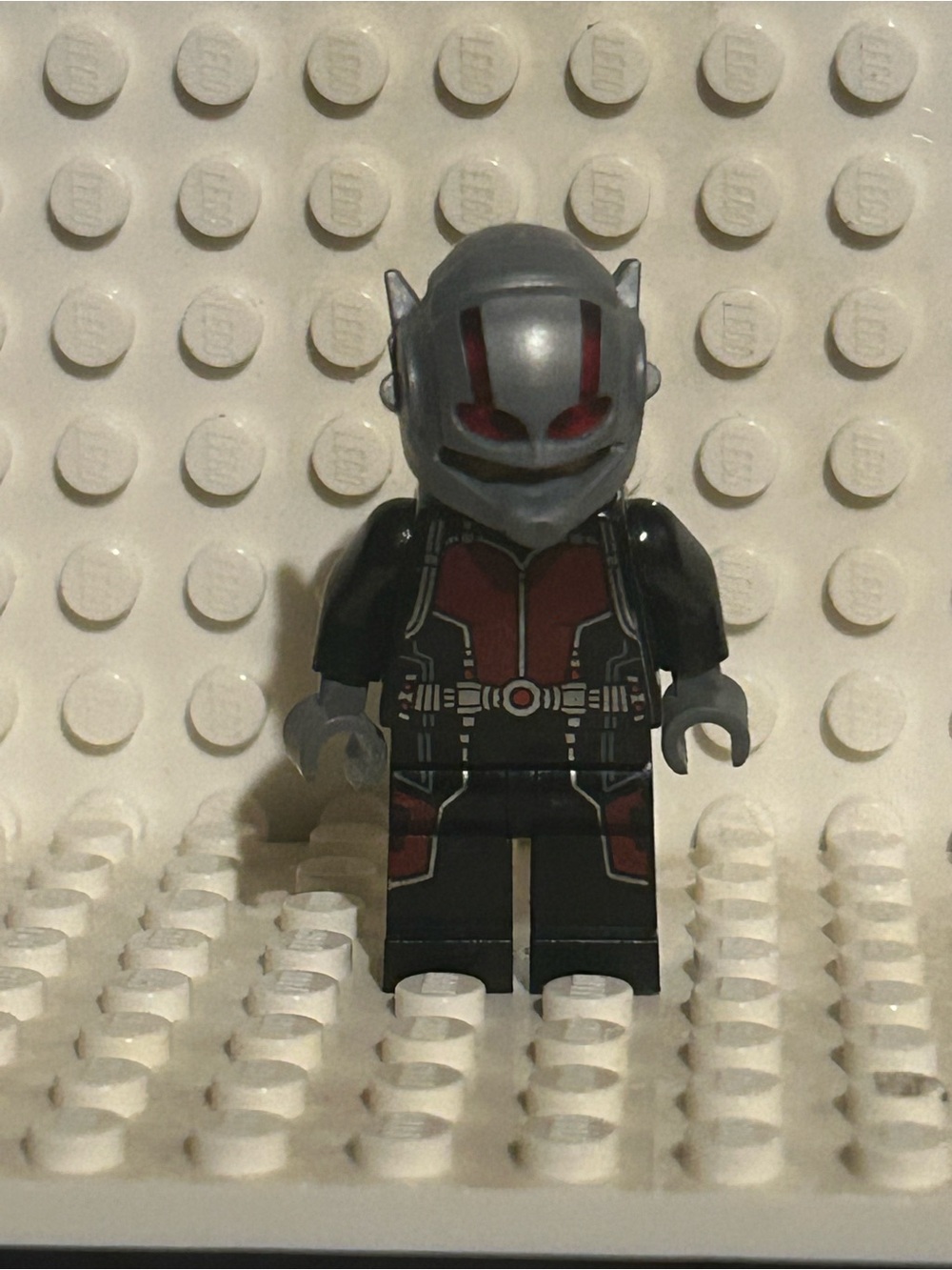 Ant-Man Minifigure with Silver Helmet and Red Accents